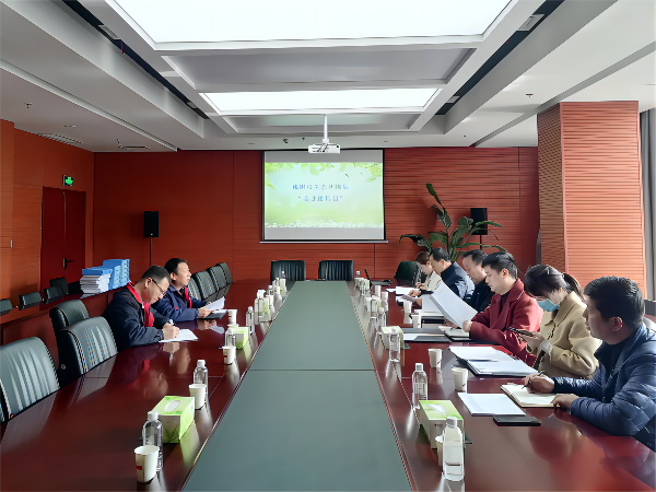 3月1日，咸陽市生態(tài)環(huán)境局人員在彬州公司行政會議室開展“企業(yè)接待日”活動(1).png