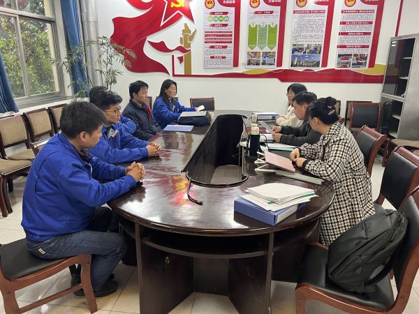 3.23在化工科技會議室，召開健力寶現(xiàn)場審核末次會議.jpg